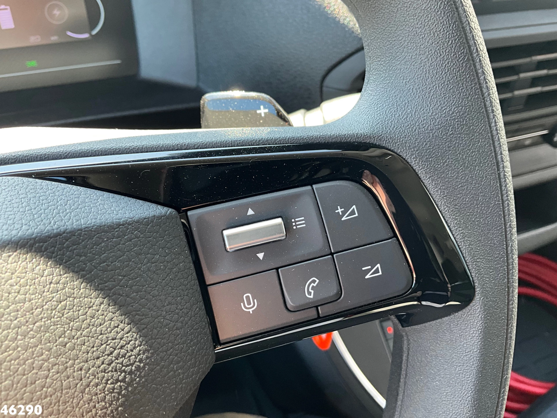Peugeot e-Expert 2026 - 100% elektrisch kippende zijlader obrázek 17