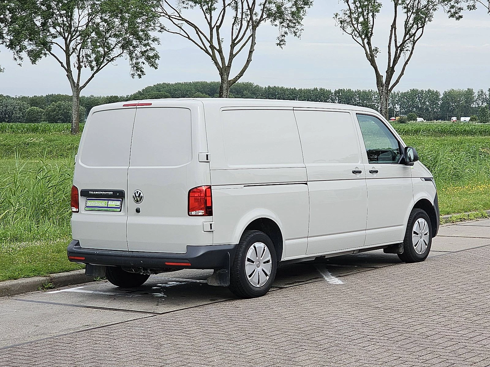 Volkswagen Transporter 2024 - 2.0 TDI Bild 3