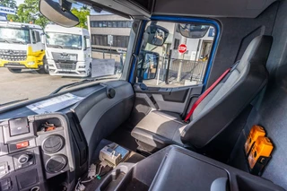 Renault N/A 2017 - T 380 +MAGYAR 19.000L/6COMP+INTARDER obrazek 18