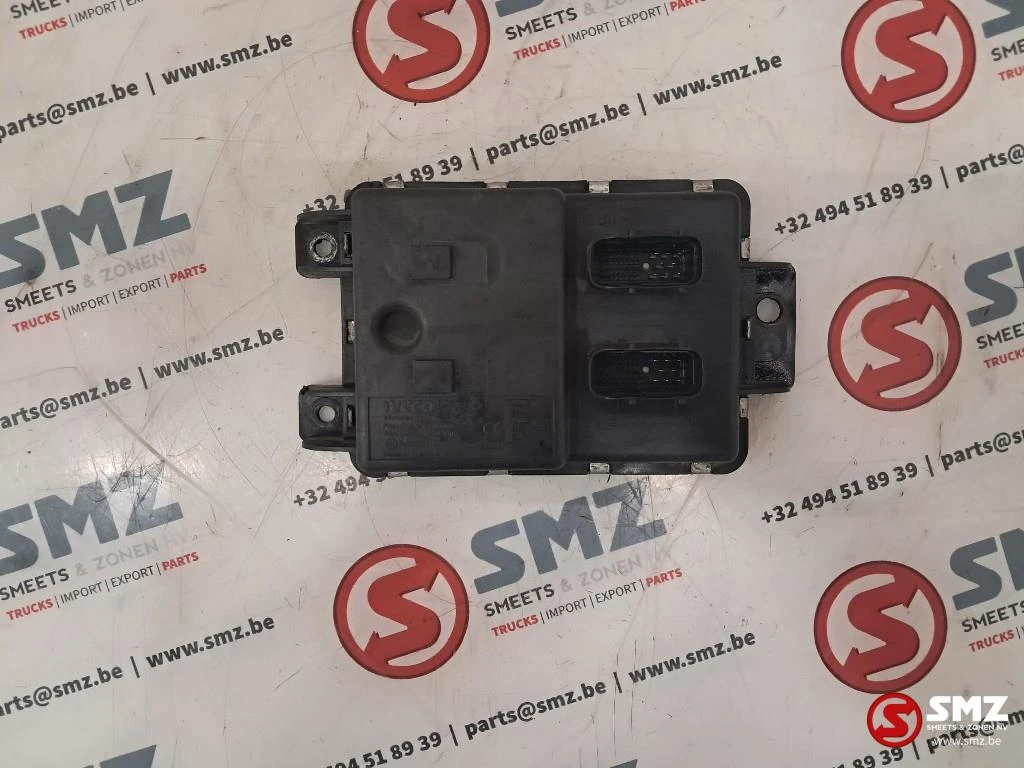 Iveco 2003 - Occ ECU Front frame computer Iveco afbeelding 1