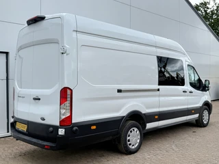 Ford Transit 2024 image 2 thumbnail