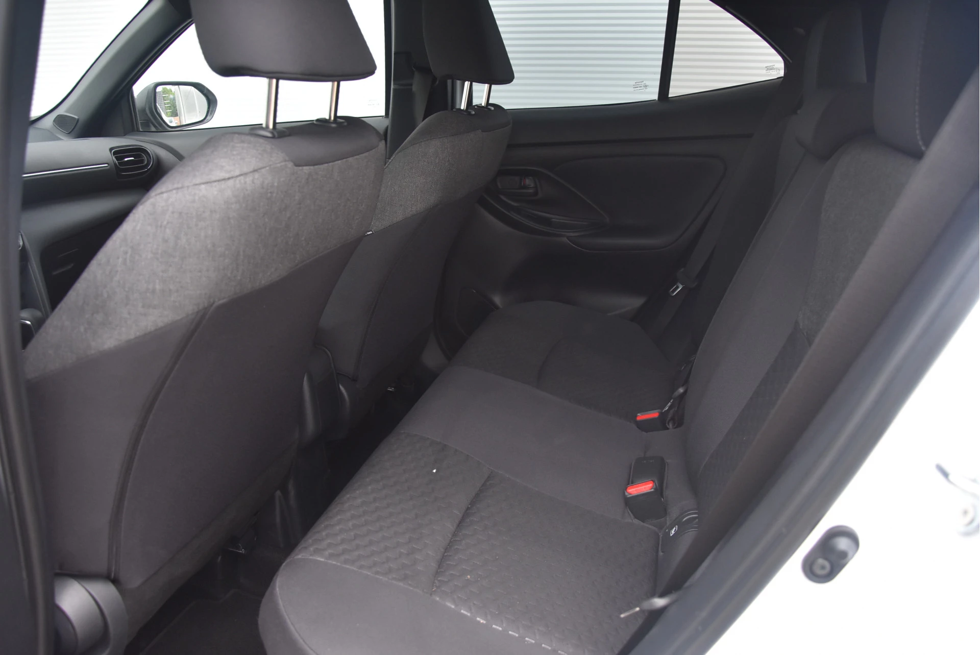 Toyota Yaris Cross 2025 - 1.5 Hybrid 115 Dynamic afbeelding 30