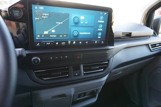 Ford Transit Custom 2025 - 320L 2.5 PHEV 233PK L2H1 Limited 8 Persoons PHEV Automaat obrazek 34