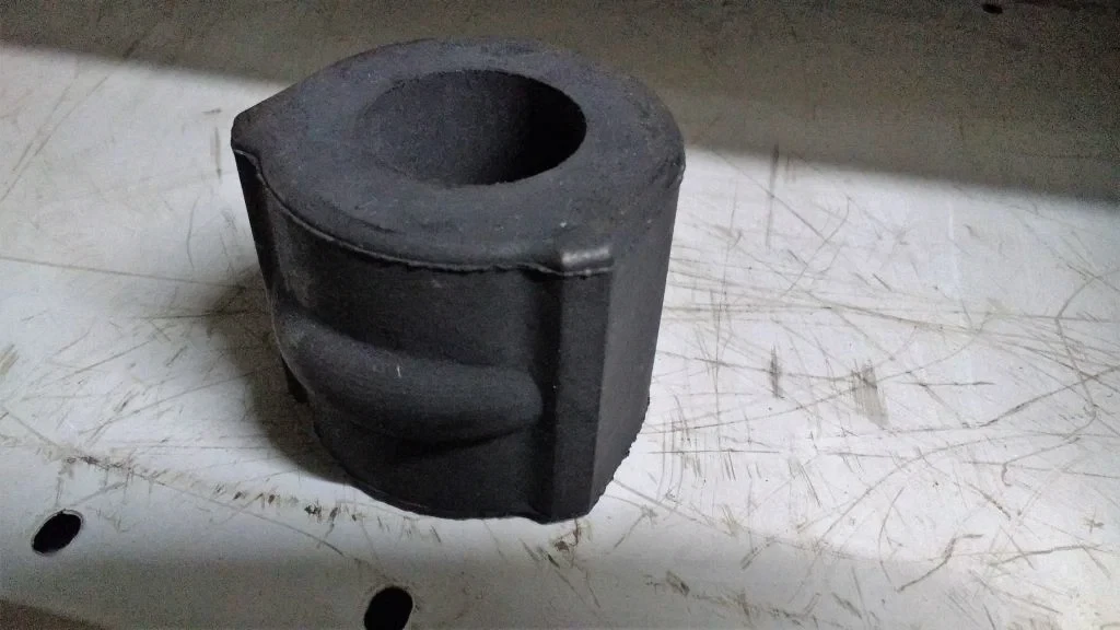 Mercedes-Benz - Stabilisator rubber zdjęcie 1