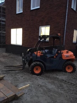 AUSA ruwterrein verreiker T 144 H 2024 - N/A image 4