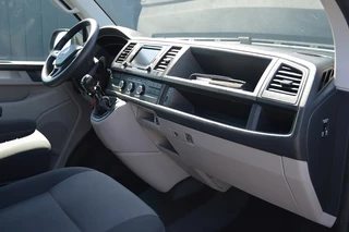Volkswagen Transporter 2016 - 2.0 TDI L2H1 DC Comfortline 150PK Euro 6 Airco Schuifdeur Trekhaak imagen 5