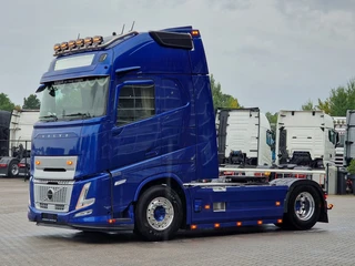 Volvo FH 2024 - 13.500 XL Aero - I parkcool - Full air - VEB + - Mirror cam - BUFFL interior obrázek 3 náhled