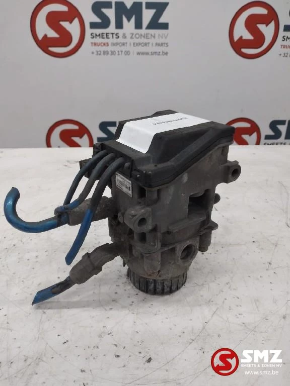 Scania - Occ EBS modulator Scania afbeelding 1