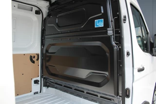 Renault Master 2024 - T35 2.0 dCi 170pk L2H2 Extra - 2x Schuifdeur - Navigatie - Blind Spot - Camera - Stoelverwarming - Verwarmde voorruit - Rijklaar immagine 6