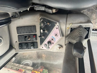 Volvo N/A 2014 - G 930 imagem 13