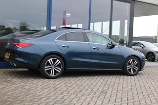 Mercedes-Benz CLA 2020 - 180 AUT7 Luxury Line PANORAMADAK LEDER MEMORY KEY-LESS GO MULTIBEAM SFEER NL AUTO imagen 4