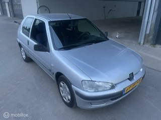 Peugeot 106 2002 - 1.1 XR image 16