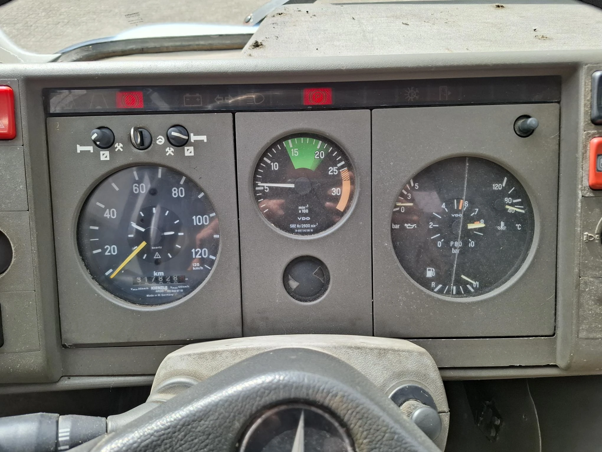Mercedes-Benz 1991 - 814 D / 317828 KM / 23 PERSONS / FULL-STEEL / PARKHEAT+COOL / DOUBLE AIR REAR / AIRCO / MANUAL / 1991 afbeelding 21