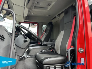 Renault D WIDE 280 4x2 Low mileage + Laadklep 3000 KG 2017 - N/A afbeelding 10