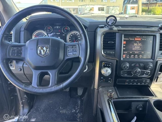 Dodge Ram 1500 2014 - Sport Crew Cab 4x4 obrazek 11
