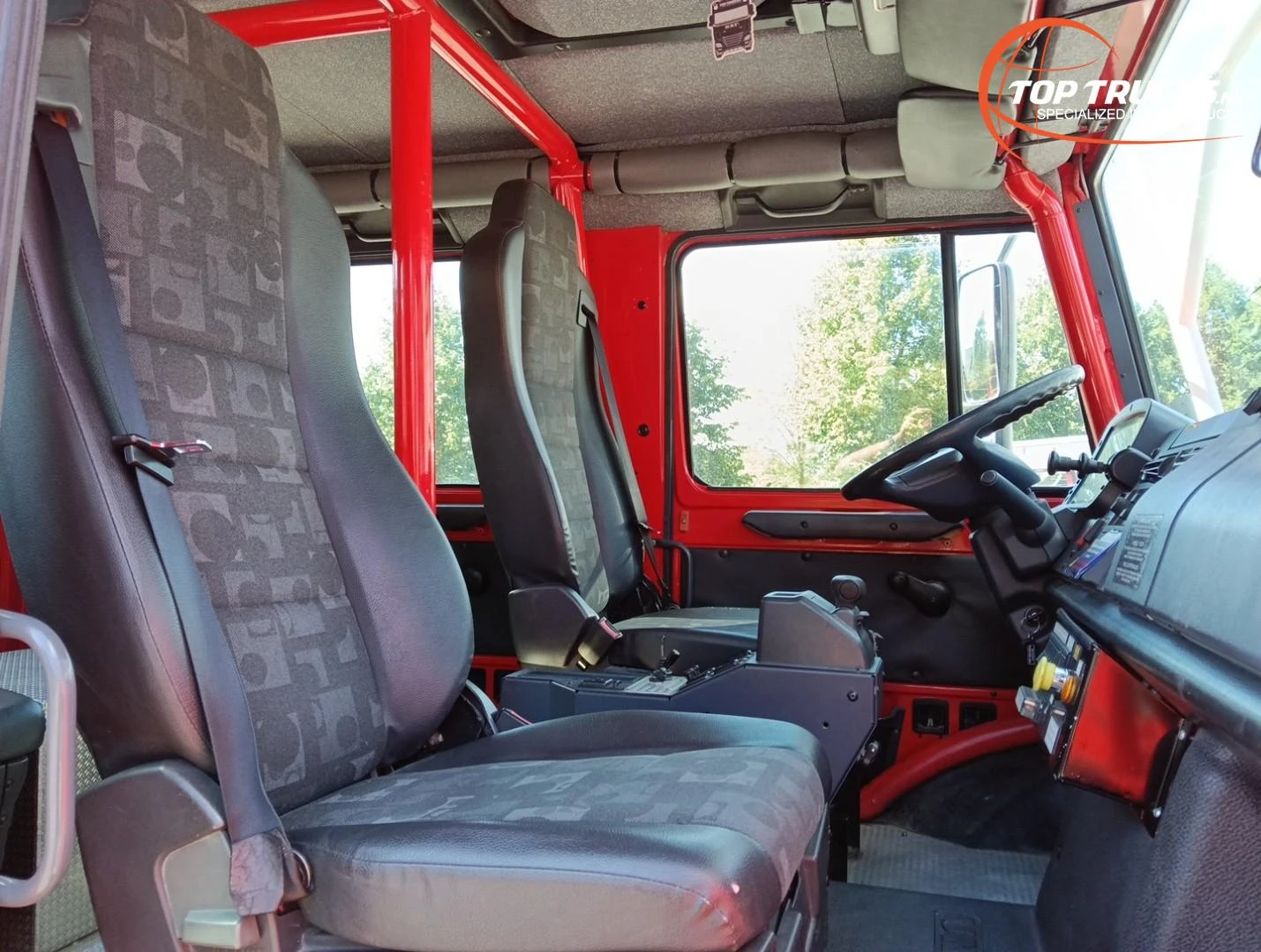 Mercedes-Benz Unimog U 5000 2009 zdjęcie 13