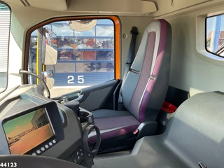 Volvo FM 420 8x2 Hiab 25 Tonmeter laadkraan Welvaarts laadkraan weegsysteem 2024 - N/A imagem 17