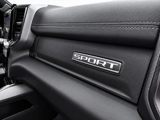 Dodge Ram 1500 2024 - 5.7 V8 4x4 Crew Cab SPORT GT BPM VRIJ! | Incl LPG | Trekhaak 13-polig | Bedcover | Adaptive cruise | PANORAMADAK| bild 26