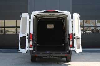 Ford Transit 2024 - 350 2.0 TDCI L3H2 Trend 130pk Trend - Navigatie - Blind Spot - Adaptive cruise - Camera - 270gr deuren - Trekhaak - Rijklaar obrazek 4