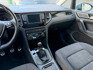 Volkswagen Golf Sportsvan 2017 - 1.2 TSI Highline bj.2017 Pano|Navi|Trekhaak. afbeelding 20