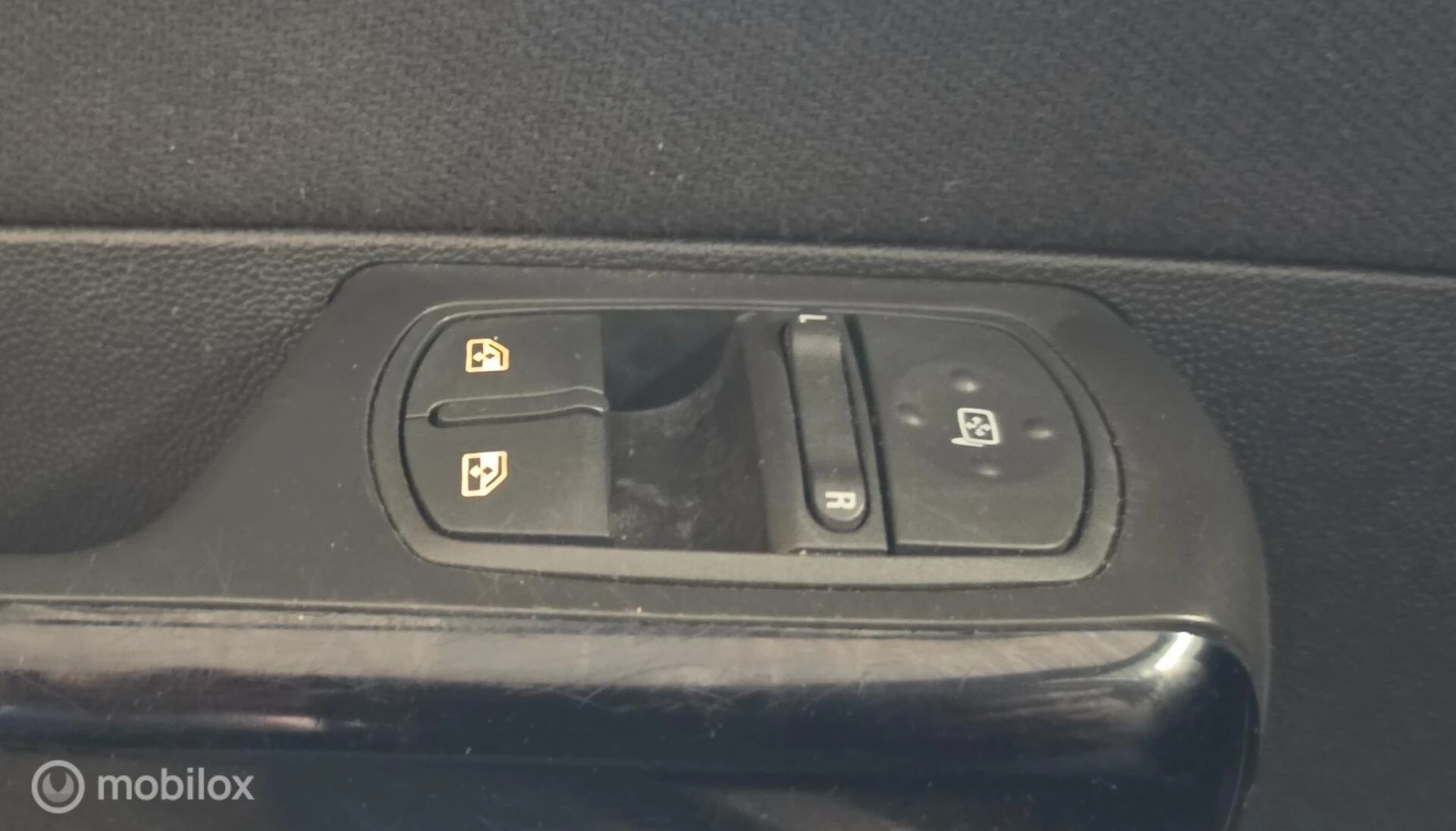 Opel Corsa 2011 - 1.4-16V 3 deurs Airco afbeelding 9