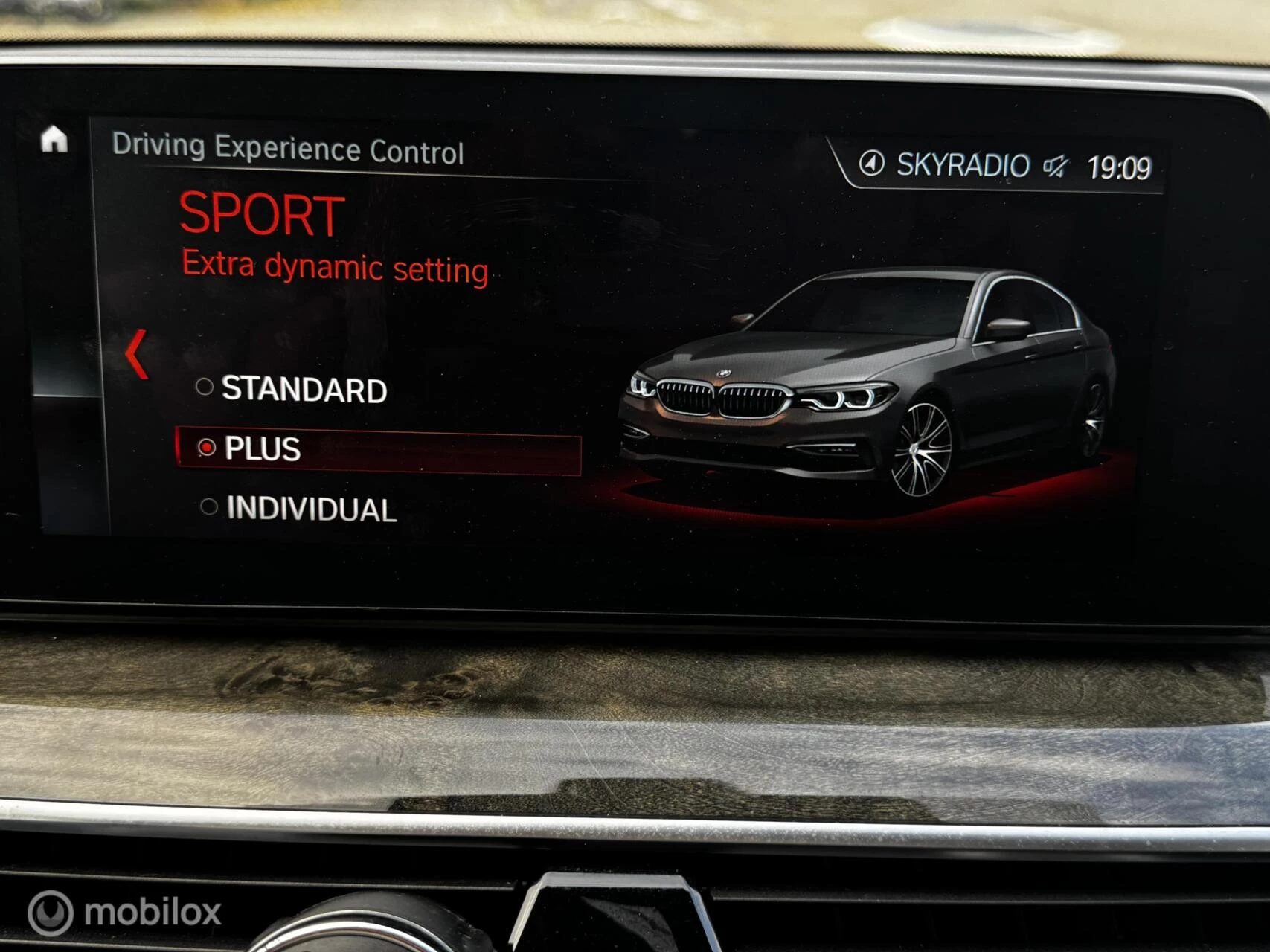 BMW 5 Serie 2018 - 540i High Executive afbeelding 31