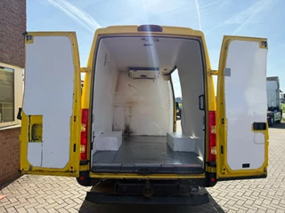 Iveco Daily 2012 - 35C15 / Carrier Kuhlung / AHK mit luft / TUV bis 12-2026 afbeelding 12