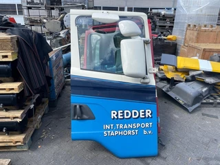 Scania N/A - 1476535 / 1739743 RECHTER PORTIER INCLUSIEF SPIEGELS CR/CG CABINE obrazek 1