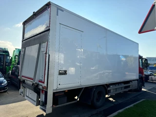 Mercedes-Benz Antos 2018 - 1924 - 4X2 - EURO 6 + DHOLLANDIA LIFT + ONLY 490.406 KM afbeelding 4