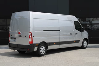 Renault Master 2024 - T35 2.3 dCi 180pk L3H2 - Airco - Navigatie - Camera - Cruise - Parkeersensoren - 105l tank - Rijklaar obrazek 3