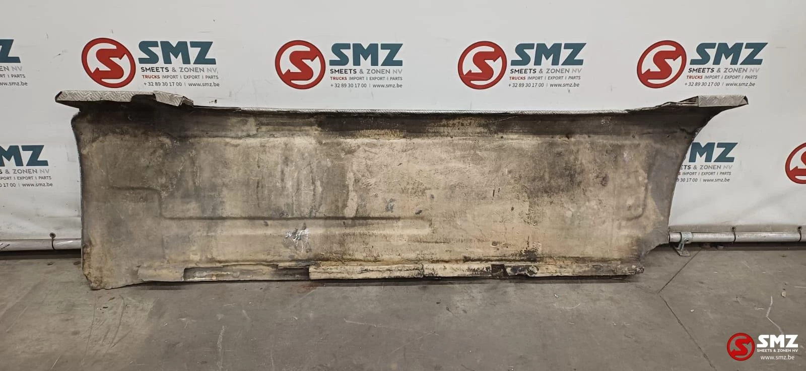 Mercedes-Benz - Occ set sideskirts links + rechts Mercedes SK obrázek 4