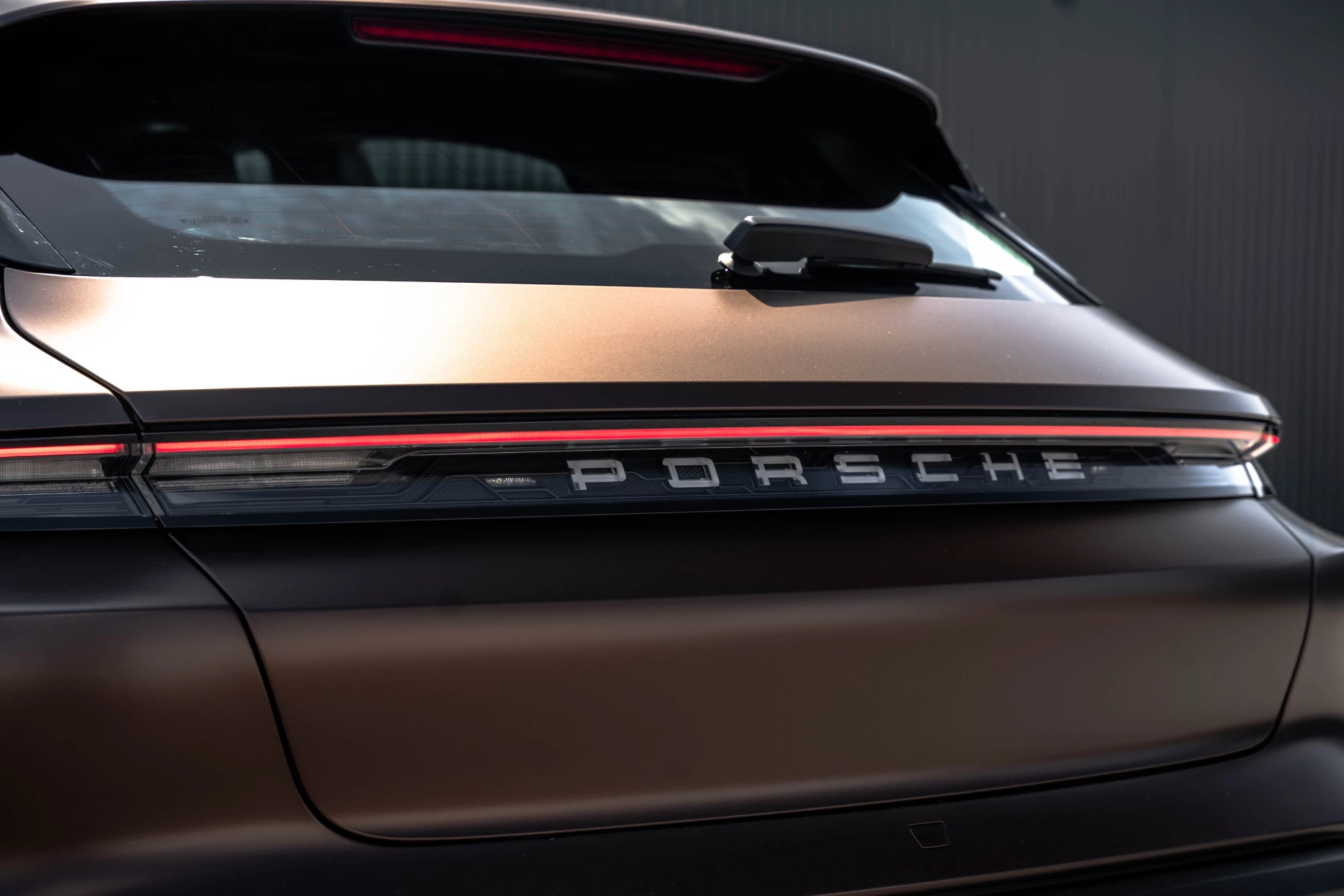 Porsche Taycan 2022 - Cross Turismo 4 | 93kWh | SOH 91% | Luchtvering | Panoramdak afbeelding 38