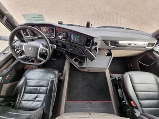 Scania R 2019 - R580 V8 NGS 6x4 chassis - Retarder - 4.75 WB - Full air - Leather - Led - Navi immagine 46