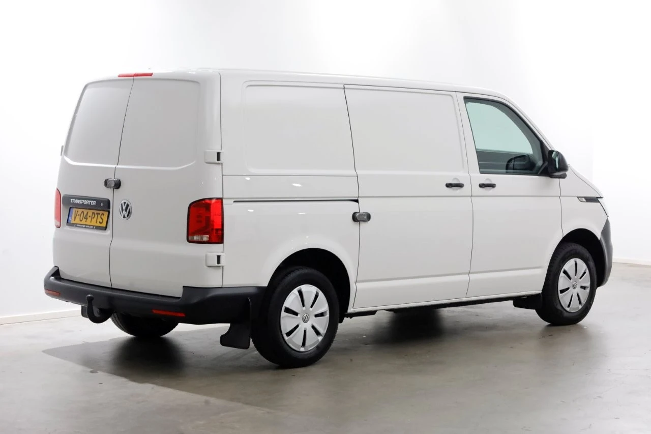 Volkswagen Transporter 2021 - T6.1 2.0 TDI 150pk L1H1 Airco/CarPlay 03-2021 image 2