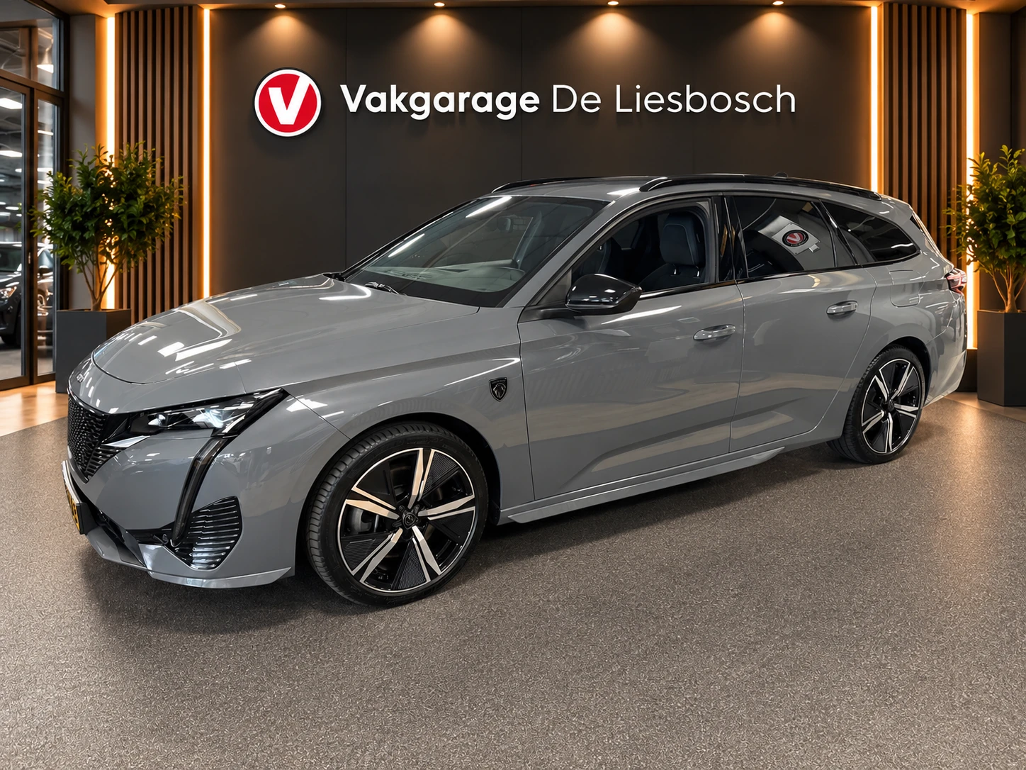 Peugeot 308 2025 - SW 1.6 Plug-in Hybrid 180 Allure Avantage GT / navi / 8 jaar fabrieks garantie / camera afbeelding 1