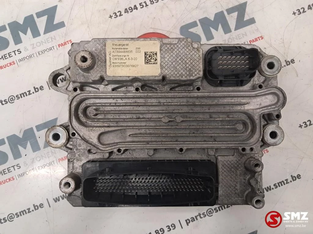 Mercedes-Benz - Occ ECU motorbesturingseenheid OM936.973 Mercedes afbeelding 1