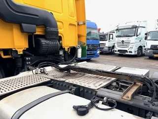 DAF 400 2014 - CF SPACECAB (EURO 6 / AS-TRONIC / 8.000 KG. FRONT AXLE / AIRCONDITIONING / FRIDGE / CAMERA SYSTEM / COMPLETE SPOILERSET / ETC.) immagine 7