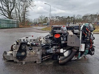 Cummins ISB6.7 EV225B 2010 afbeelding 2 miniatuur