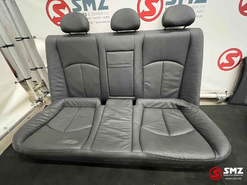 Mercedes-Benz - Occ set interieur met zetels W211 Mercedes Bild 2