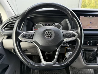 Volkswagen Transporter 2020 - 2.0 TDI 111 PK HIGHLINE / STARLIGHT BLUE METALLIC / L2H1 / TREKHAAK / IMPERIAAL / CAMERA / CRUISE / AIRCO afbeelding 9
