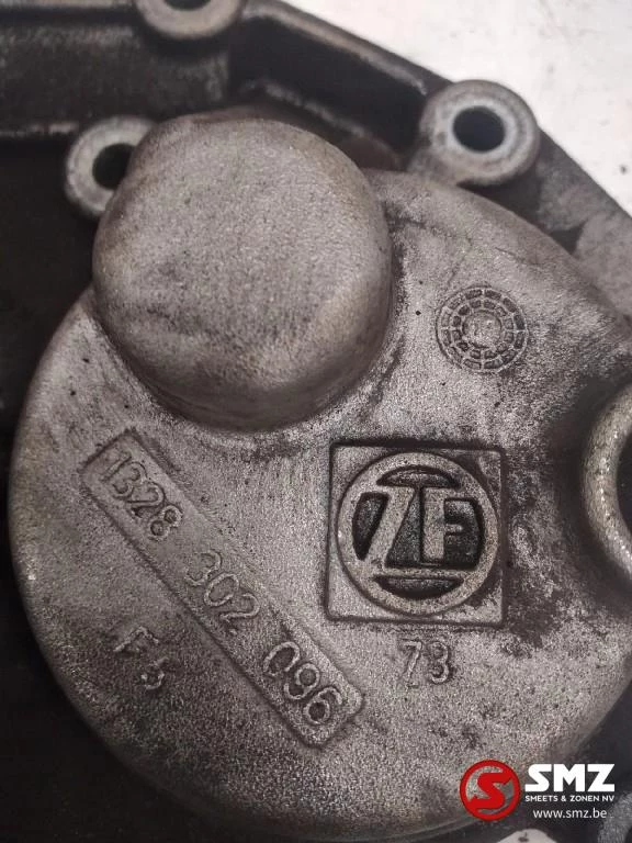 ZF - Occ versnellingsbakhuis voorzijde ZF 16S151 imagen 3