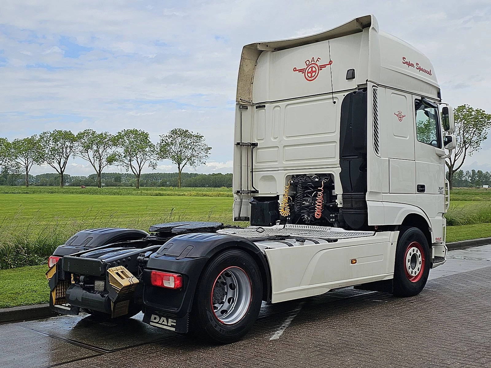 DAF 2015 - XF 510 obrázek 3