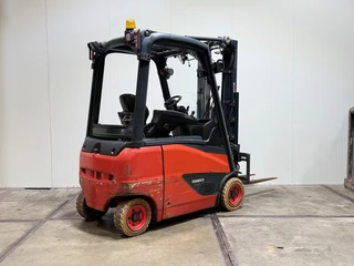 Linde E16 2017 afbeelding 3 miniatuur