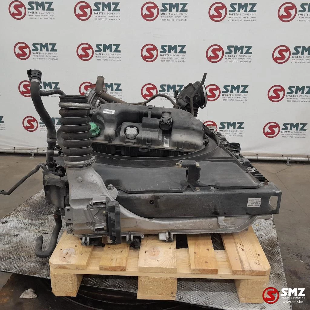 Mercedes-Benz 2015 - Occ radiator + intercooler + expansievat Mercedes obrázek 3