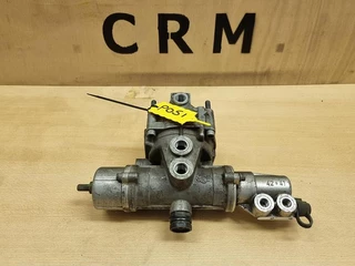 KNORR BREMSE LOAD SENSING VALVE BR5607 - N/A immagine 1