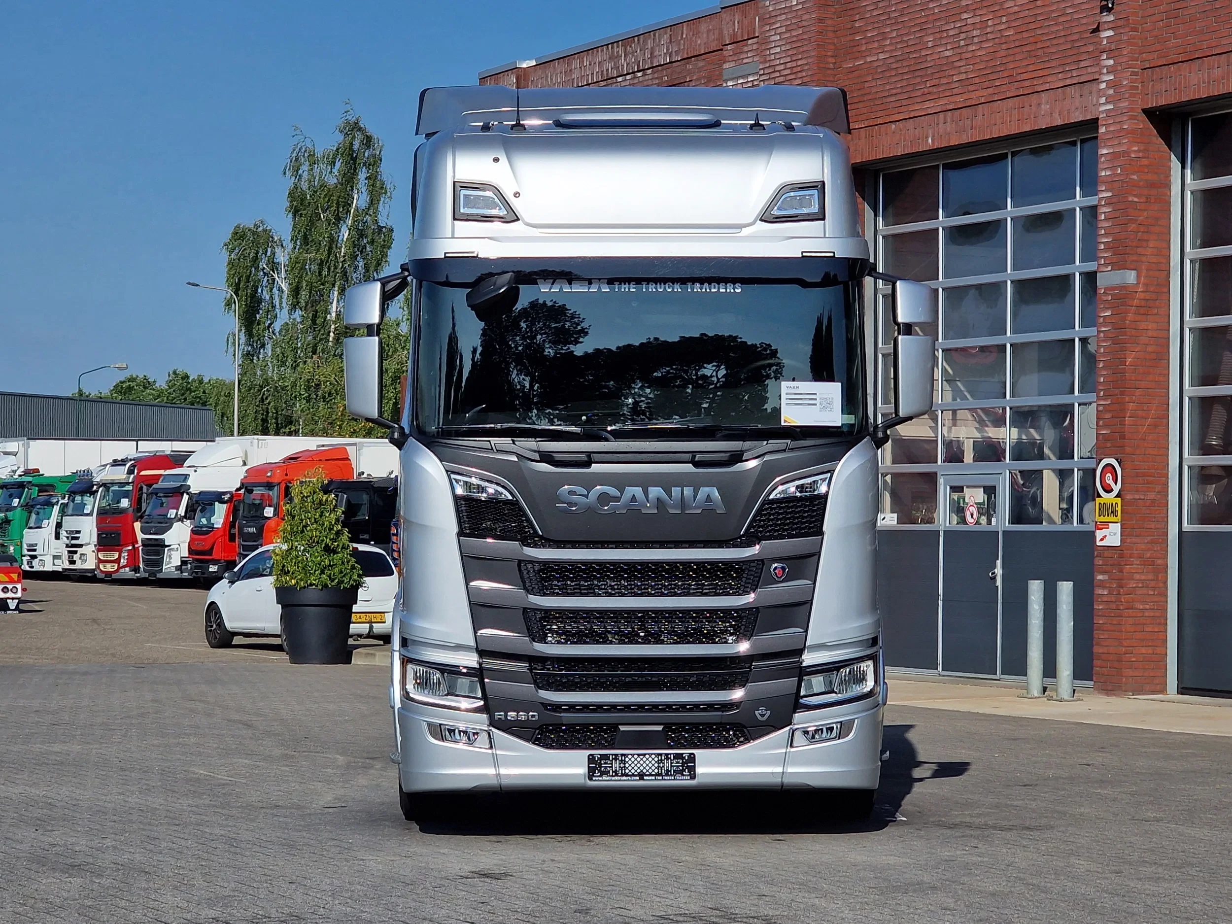 Scania R 2026 - R590 V8 NGS Highline 6x2 - NEW - 2.95WB - Retarder - Night clima - Leather - Alloy immagine 2