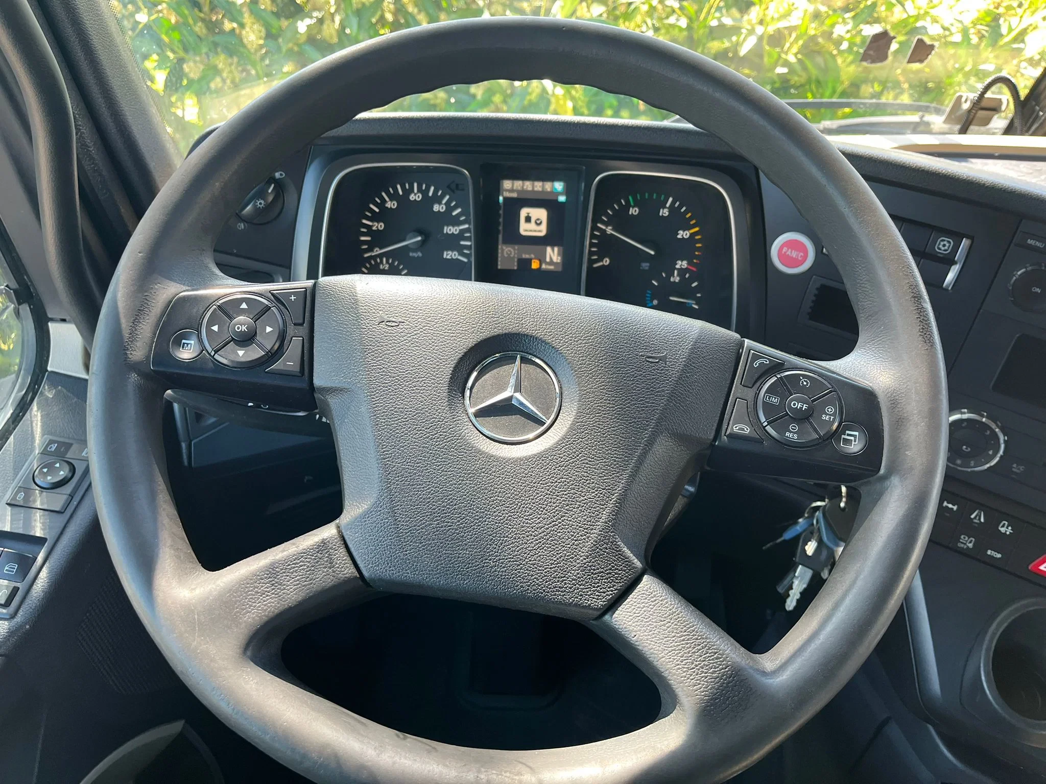 Mercedes-Benz Actros 2016 - 1943 immagine 17
