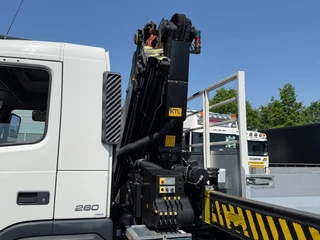 Volvo FM 9.260 2005 - 4x2 PK 23002 Crane ** ONLY 64 Tkm ** Manual Euro 3 obrazek 45