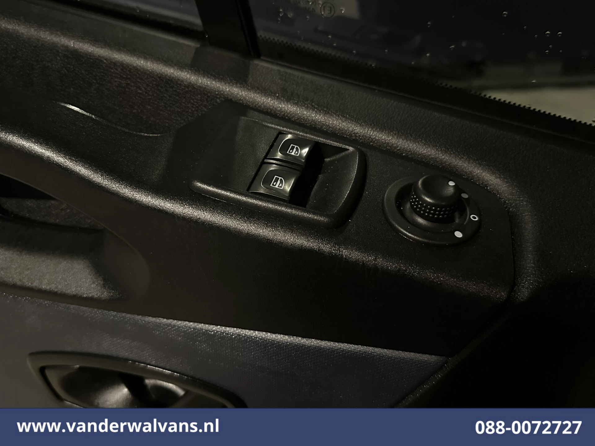 Opel Vivaro 2018 - 1.6 CDTI L1H1 Euro6 Airco | Imperiaal | Navigatie | Cruisecontrol | LED | Trekhaak zdjęcie 17