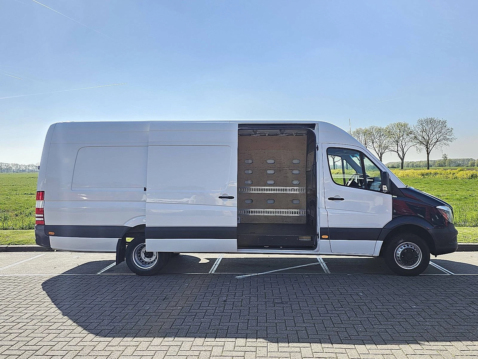 Mercedes-Benz Sprinter 2015 - 516 изображение 13